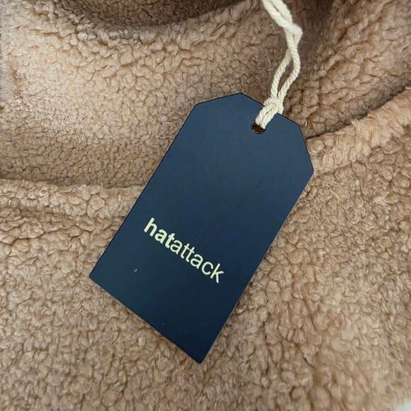 Hat Attack NWT Reversible Faux Shearling Bucket Hat Sherpa Natural main image 8